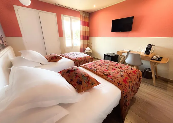 Animaux admis Ostella Spa & Resort